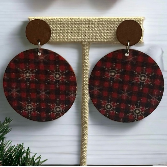 1/$8 or 3/$12 Christmas Pierced Post Earrings Buffalo Checks Plaid Snowflakes - Picture 1 of 3